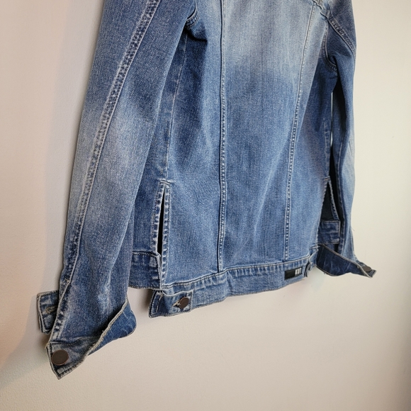 Kut From the Kloth Terry Medium Wash Denim jacket - Picture 5 of 7